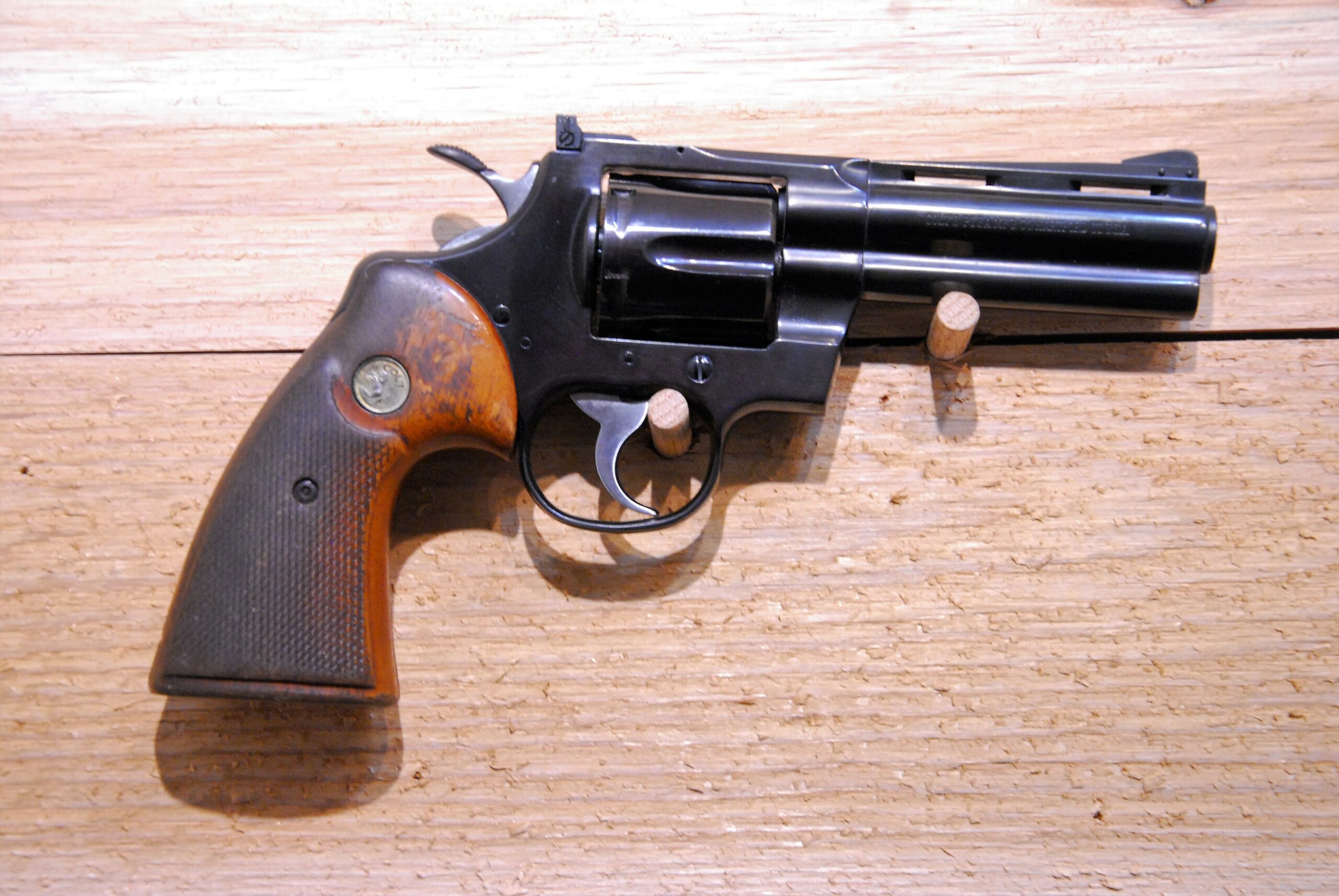 Colt Python .357 Mag - ADELBRIDGE & CO