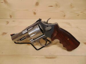 S&W-629-6-44mag-Used
