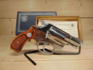 Smith & Wesson - 60 .38 Special