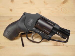 Smith & Wesson M442 .38