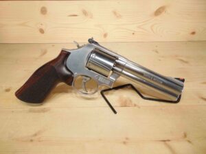 Smith & Wesson 686-8 .357 (7rd)