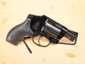 Smith & Wesson M442-1 .38
