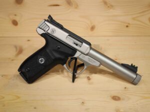 Smith & Wesson SW22 Victory .22