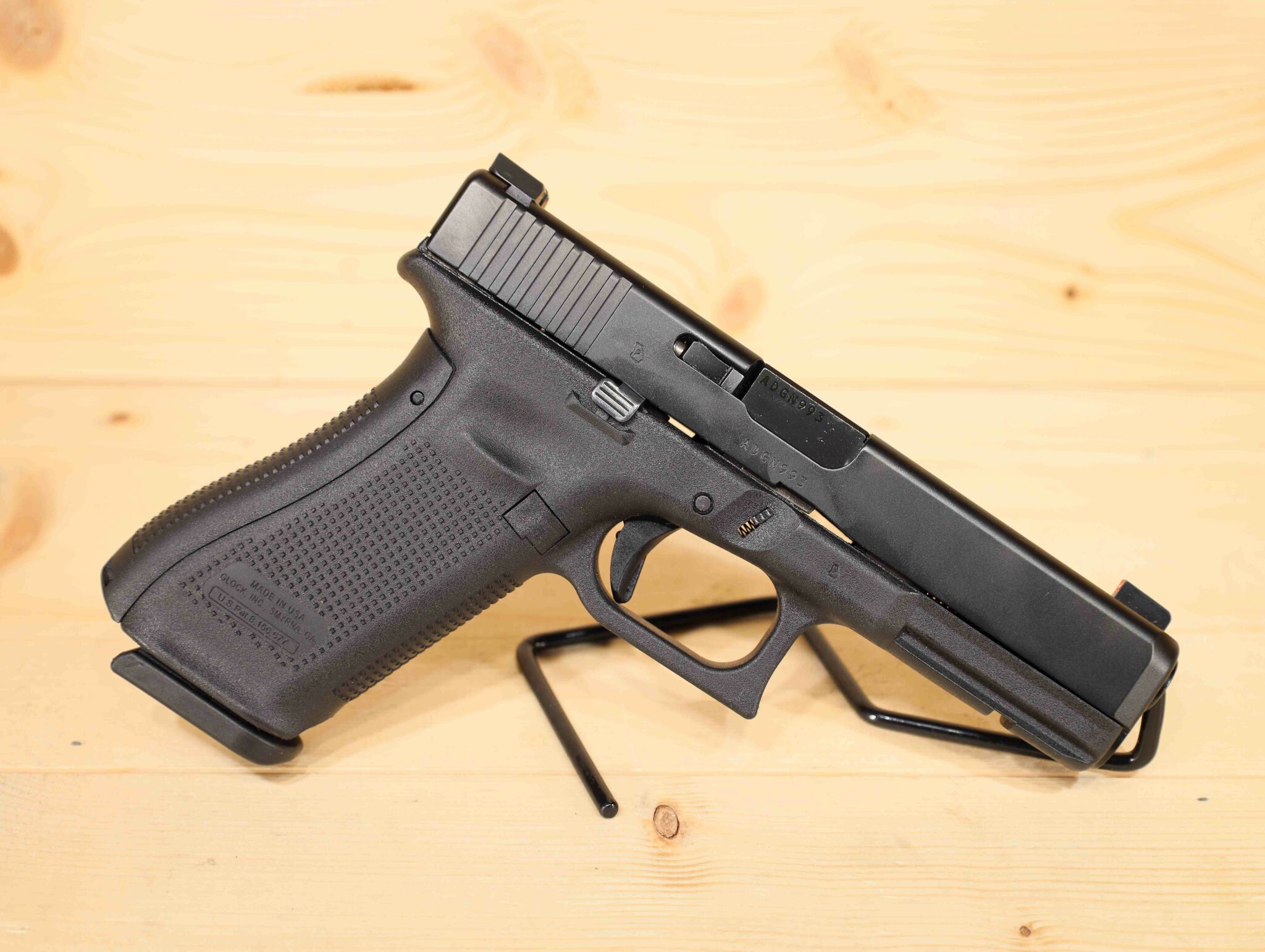 Glock 17M 9mm - ADELBRIDGE & CO