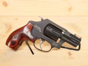 Smith & Wesson 351PD AirLite .22WMR