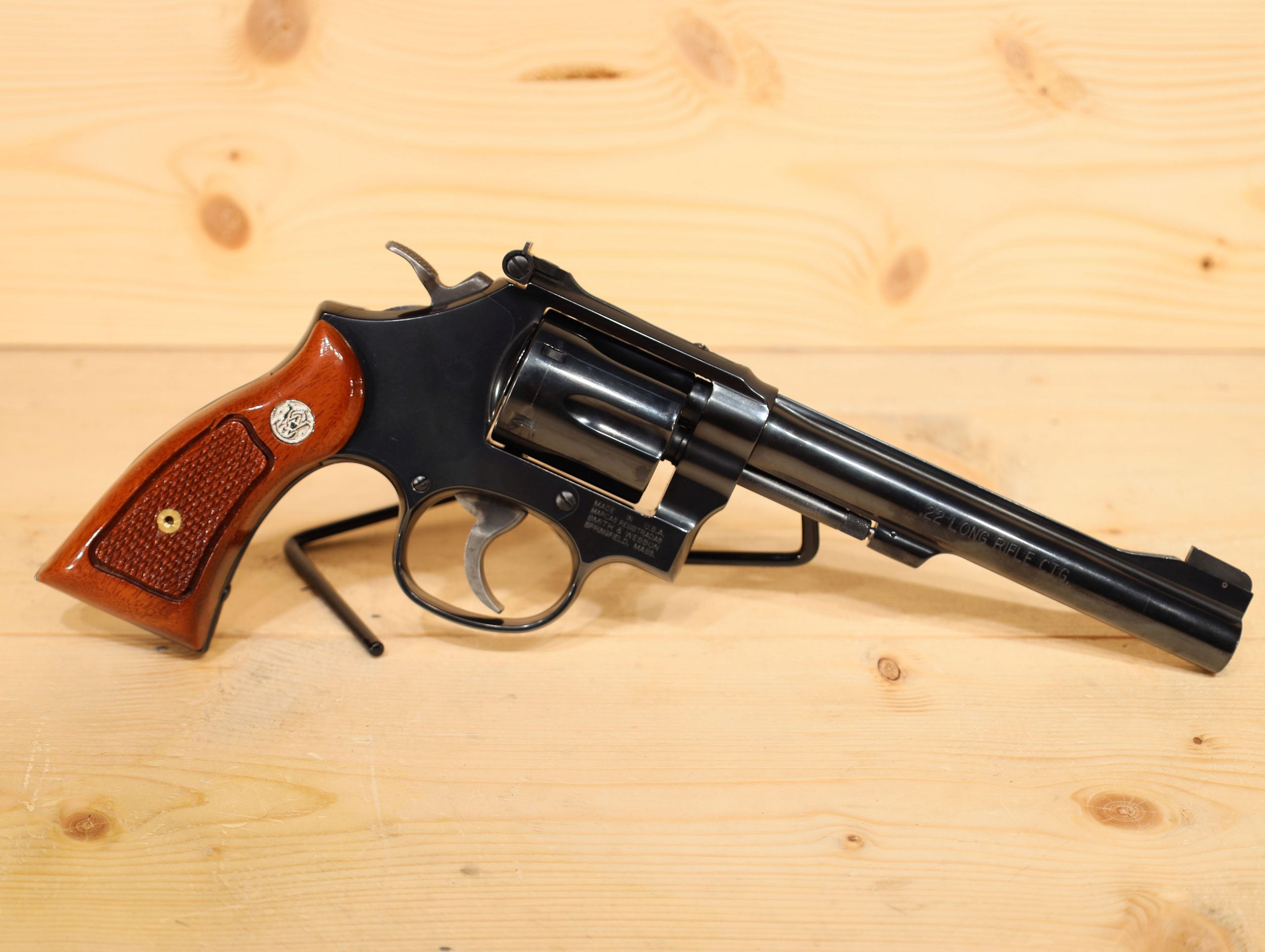 Smith & Wesson 17-9 .22 - ADELBRIDGE & CO