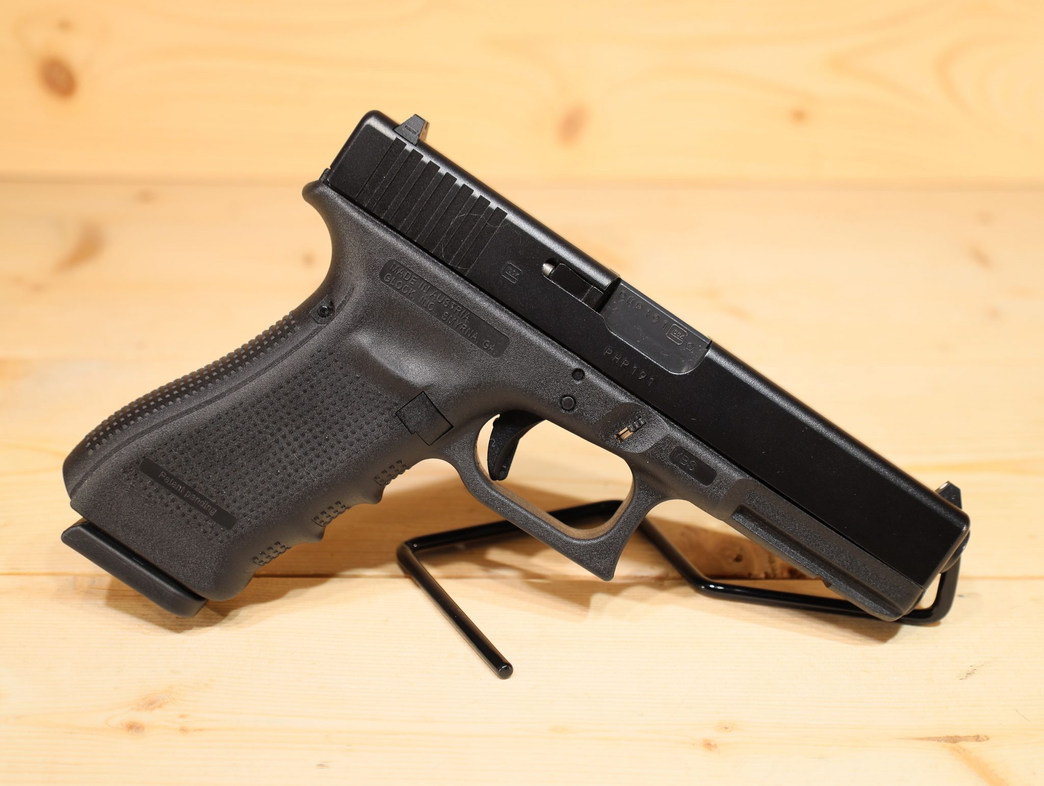Adelbridge Guns - 8fmjqtq