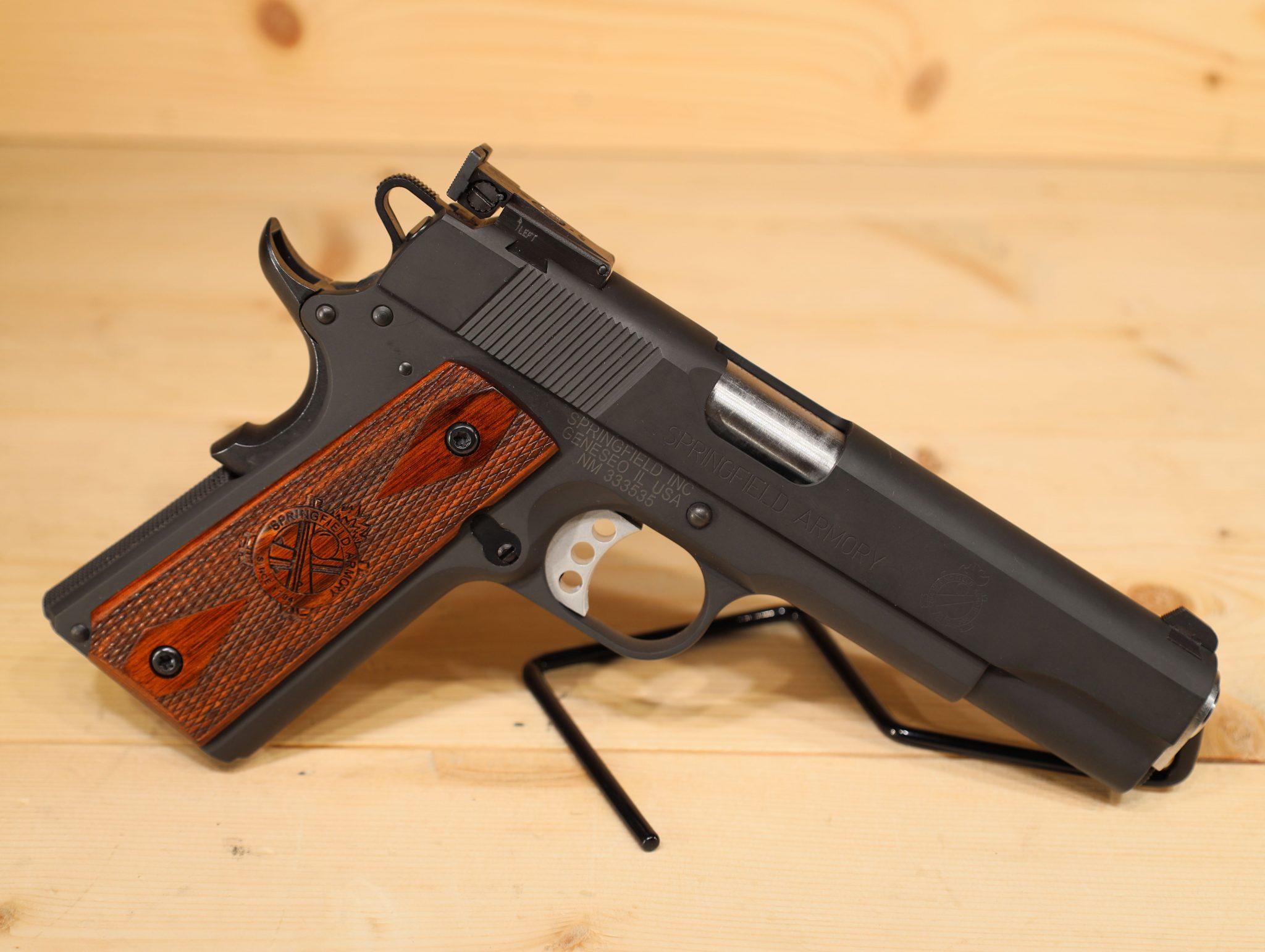 Adelbridge Guns - o5qqt5b