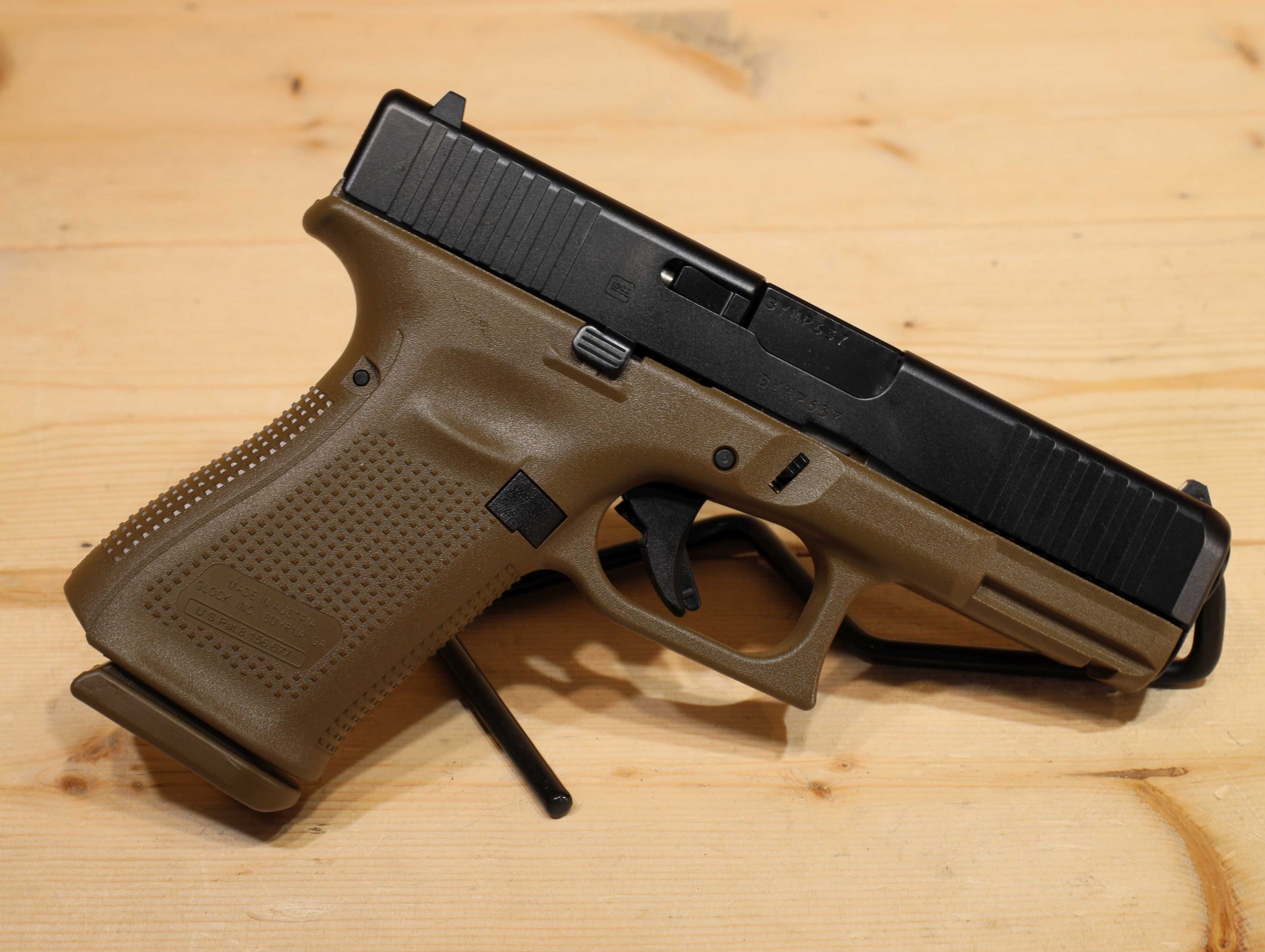 Glock 19 Gen 5 FDE 9mm Adelbridge Co Gun Store