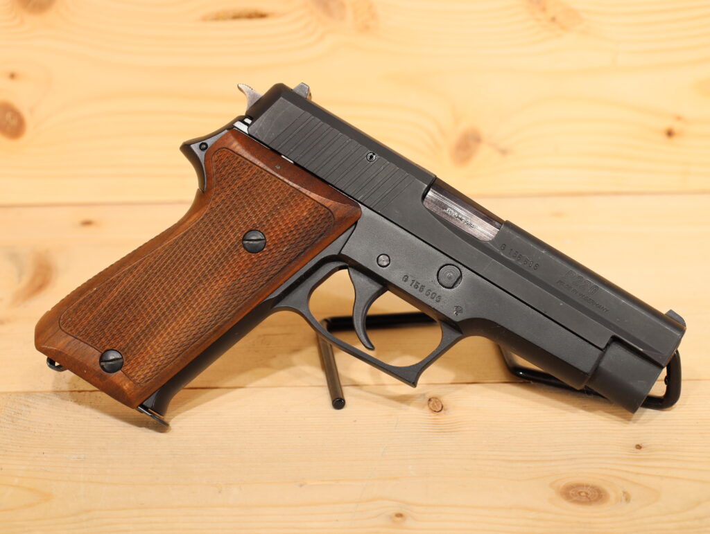 SIG SAUER P220 .38 Super [CLEARANCE] - Adelbridge & Co. Gun Store