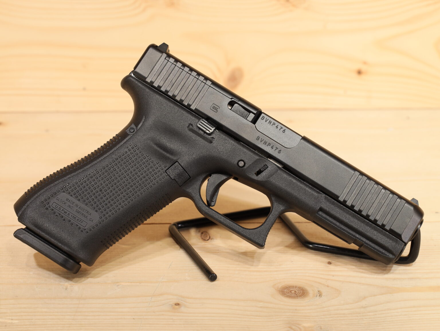 GLOCK 22 GEN5 FXD MOS Pistol 40SW - Adelbridge & Co. Gun Store