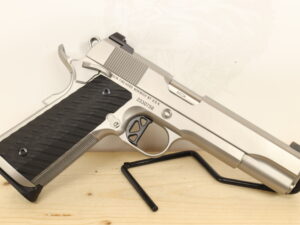 DAN WESSON Valor 45ACP