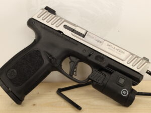 Smith & Wesson - S&W SD9 2.0 9x19mm