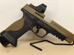 Smith & Wesson - S&W M&P40 40S&W