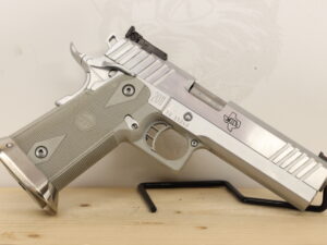 STI International - STI 2011 40 S&W
