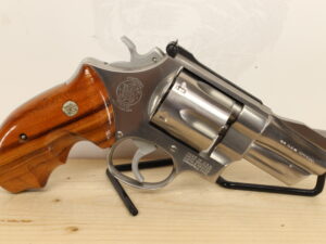 Smith & Wesson - S&W 624 .44 SPL