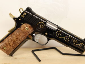 KIMBER K1911 Black Classic 38SUPER