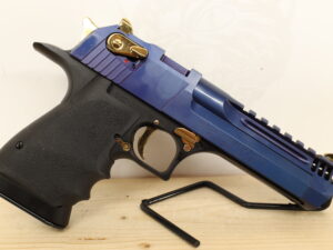MAGNUM RESEARCH Desert Eagle 44MAG