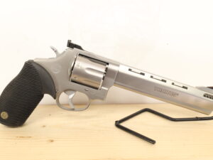 TAURUS Tracker 357MAG