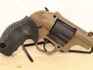 TAURUS 605 Poly Protector 357MAG