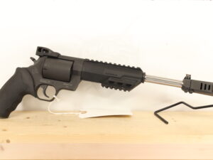 TAURUS Raging Hunter 460 S&W