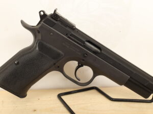 AKKAR/EAA CORP COCOA FL WITNESS 22 LR