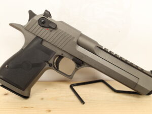 MAGNUM RESEARCH Desert Eagle 50AE