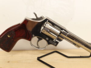 Smith & Wesson - S&W 64-5 38SPL