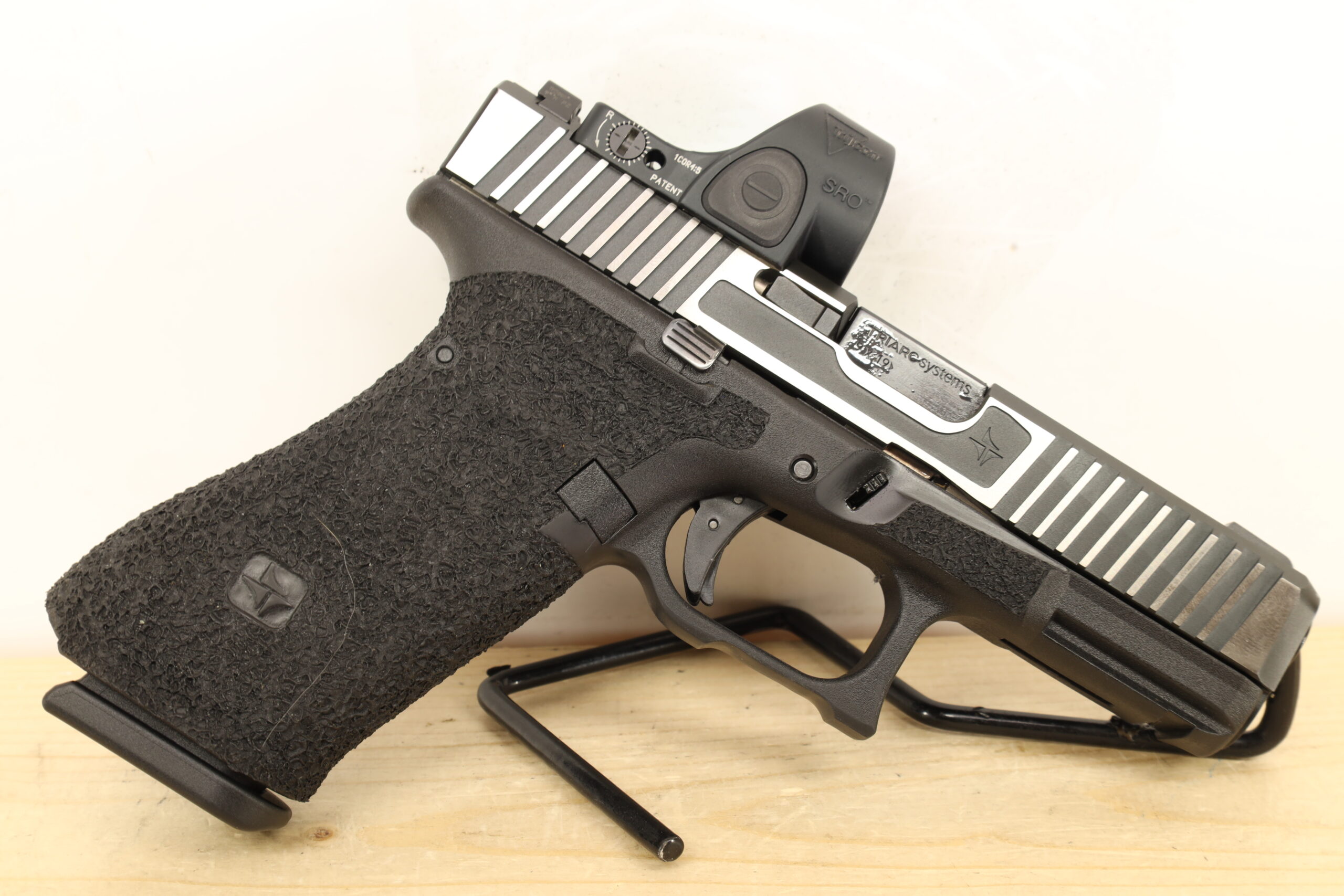 TRIARC SYSTEMS G45 9x19mm