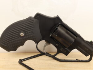 Smith & Wesson - S&W 442UC 38SPL
