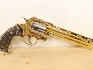 COLT Anaconda 44 MAGNUM
