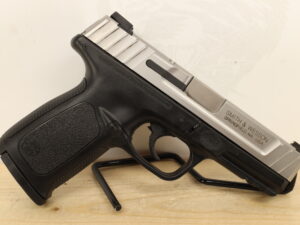 Smith & Wesson - S&W SD40VE 40S&W
