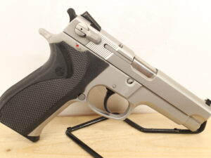 Smith & Wesson - S&W 5906 9x19mm