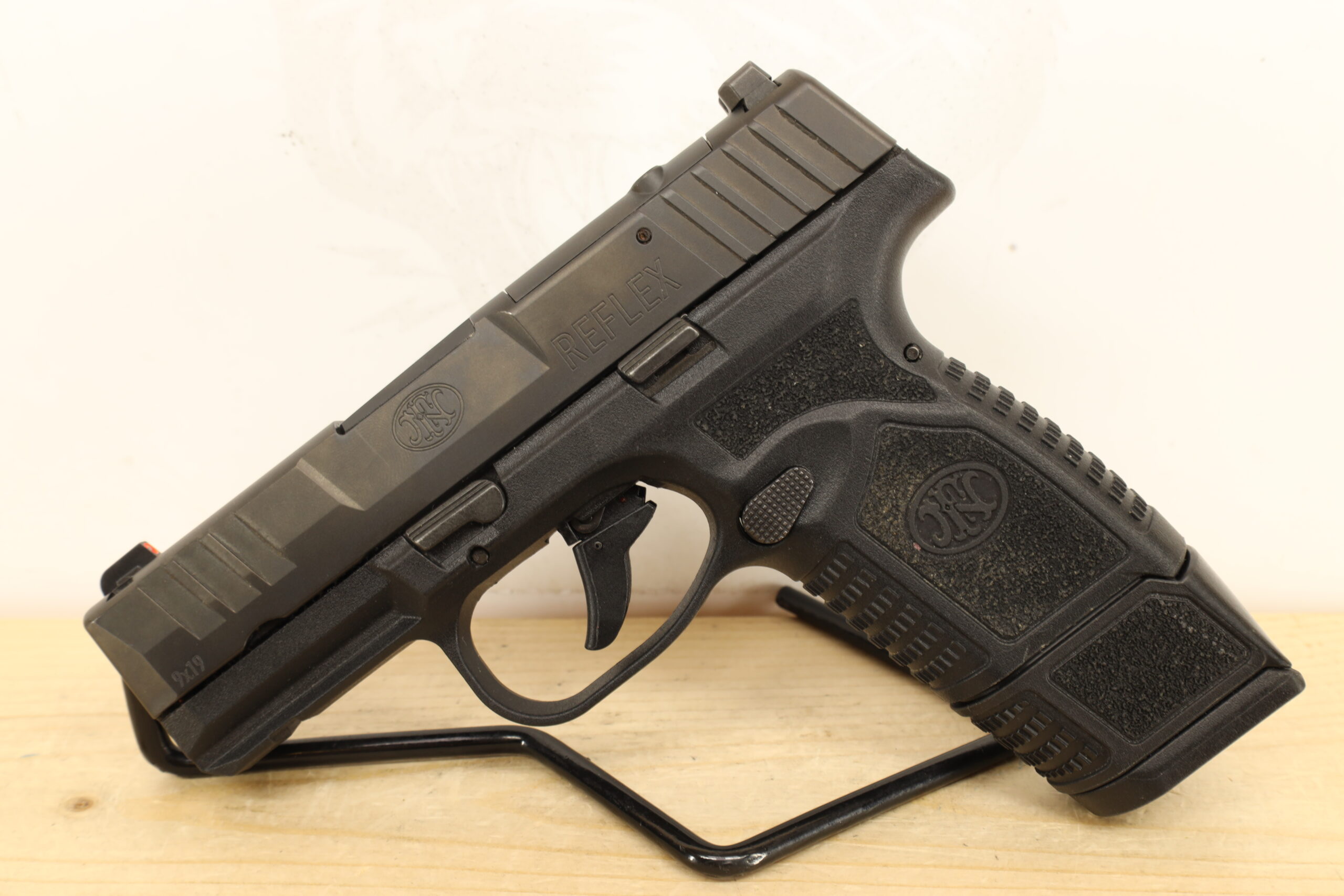 FNH USA Reflex 9x19mm - Image 2