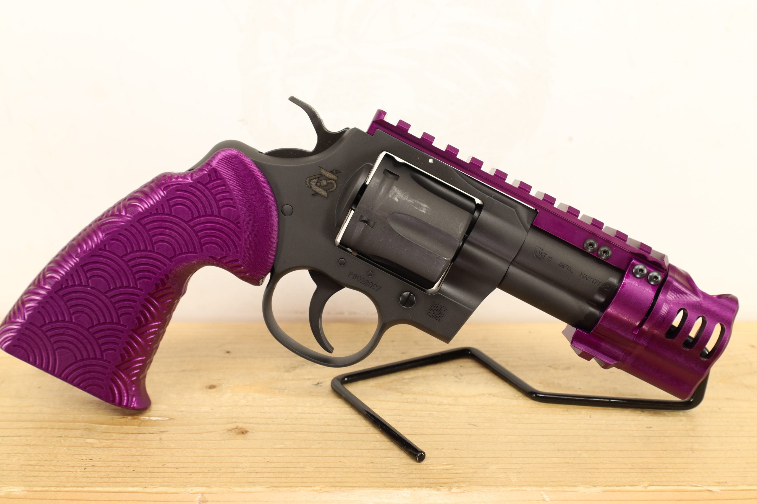 Pythpm Revolver COLT Python 357MAG - ADELBRIDGE & CO